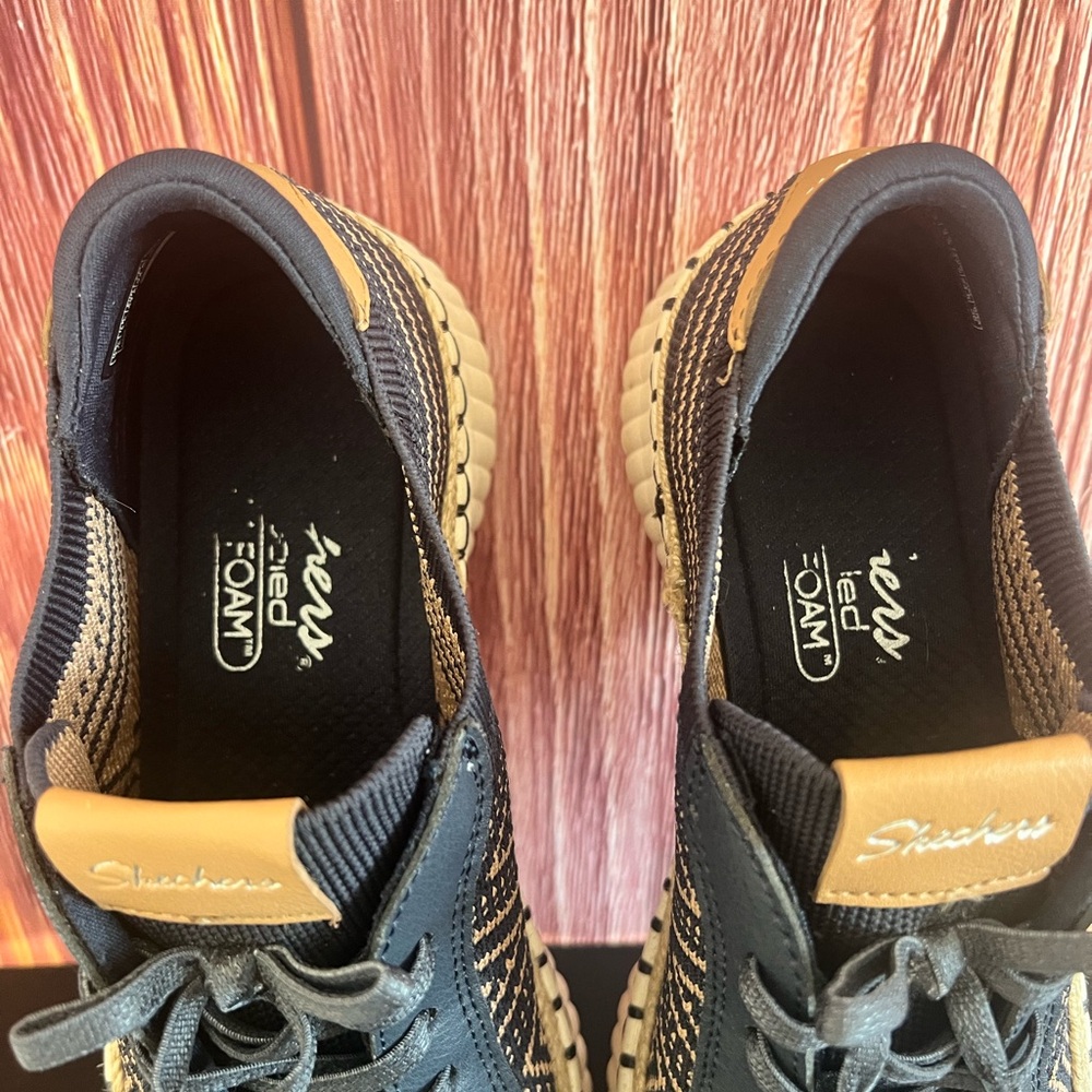 Skechers Navy Modern Comfort Wilshire Sneakers, W - Picture 8 of 15